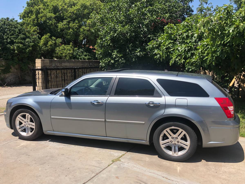 Illustration for article titled At $4,800, Could This Rebuilt-Titled 2007 Dodge Magnum 5.7 Salvage a Win?